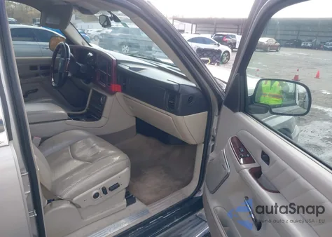 2005 Cadillac Escalade Esv Platinum Edition из США, поврежденный, VIN 3GYFK66N55G156123